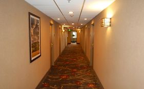 Best Western Plus Cottontree Inn